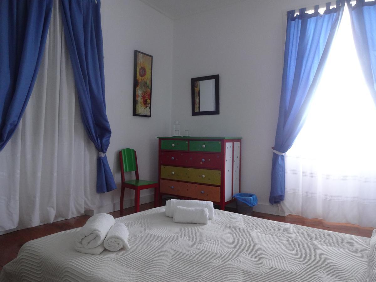 Vila Laura Ribeirinha  Rum bild